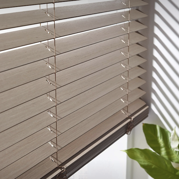 Kadeco Holzjalousie